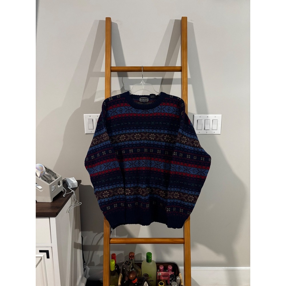 Vintage Court‎ House Square Men's Size Large Shetland Wool Sweater Navy Blue Red